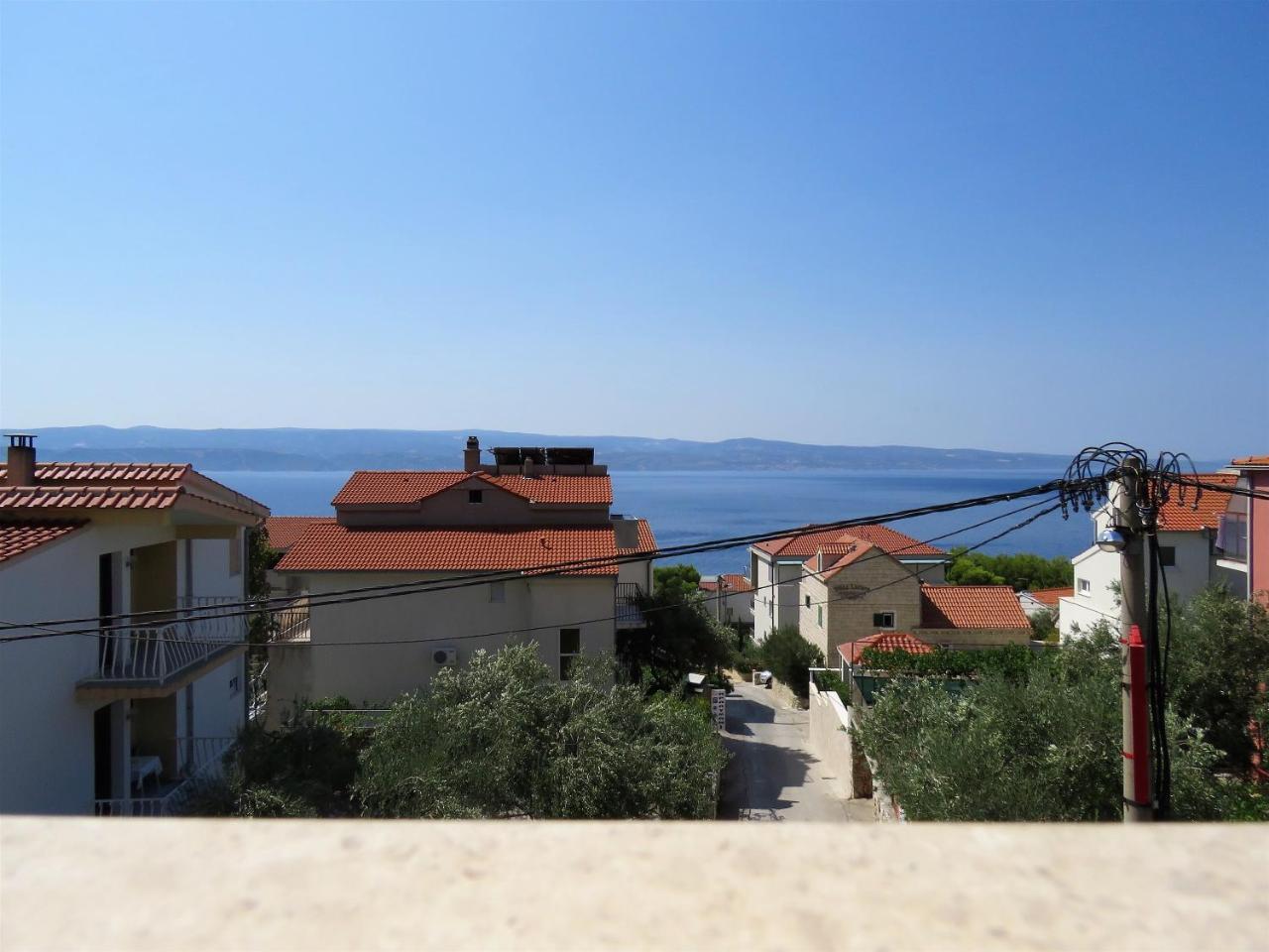 Apartments Kojan Omiš Buitenkant foto